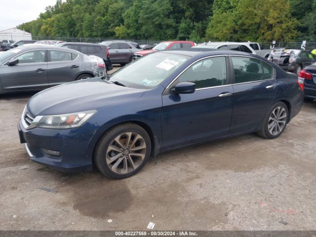 Photo 1 VIN: 1HGCR2F56FA262272 - HONDA ACCORD 