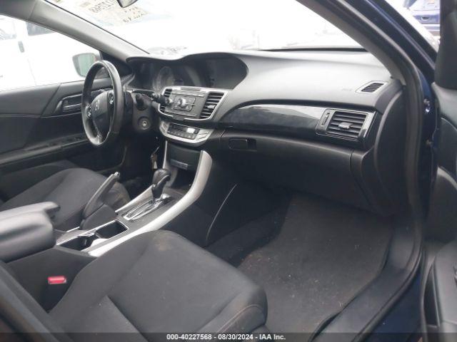 Photo 4 VIN: 1HGCR2F56FA262272 - HONDA ACCORD 