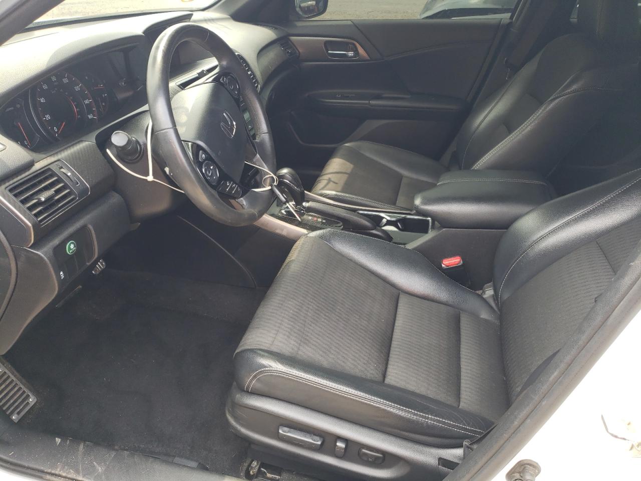 Photo 6 VIN: 1HGCR2F56GA059190 - HONDA ACCORD 