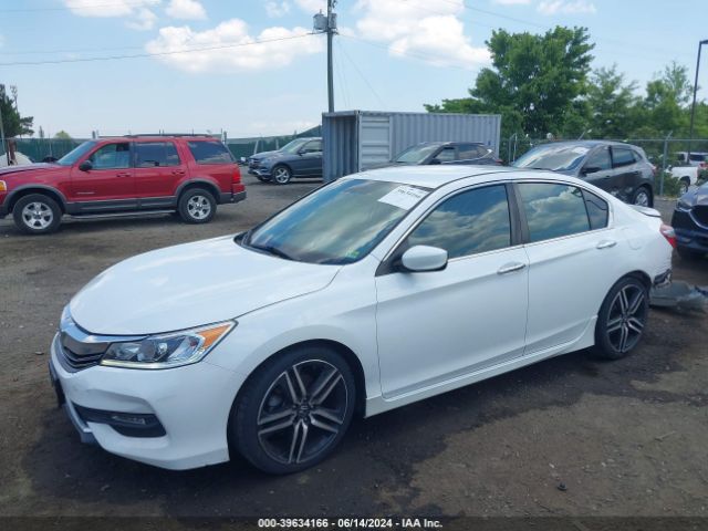 Photo 1 VIN: 1HGCR2F56GA067631 - HONDA ACCORD 