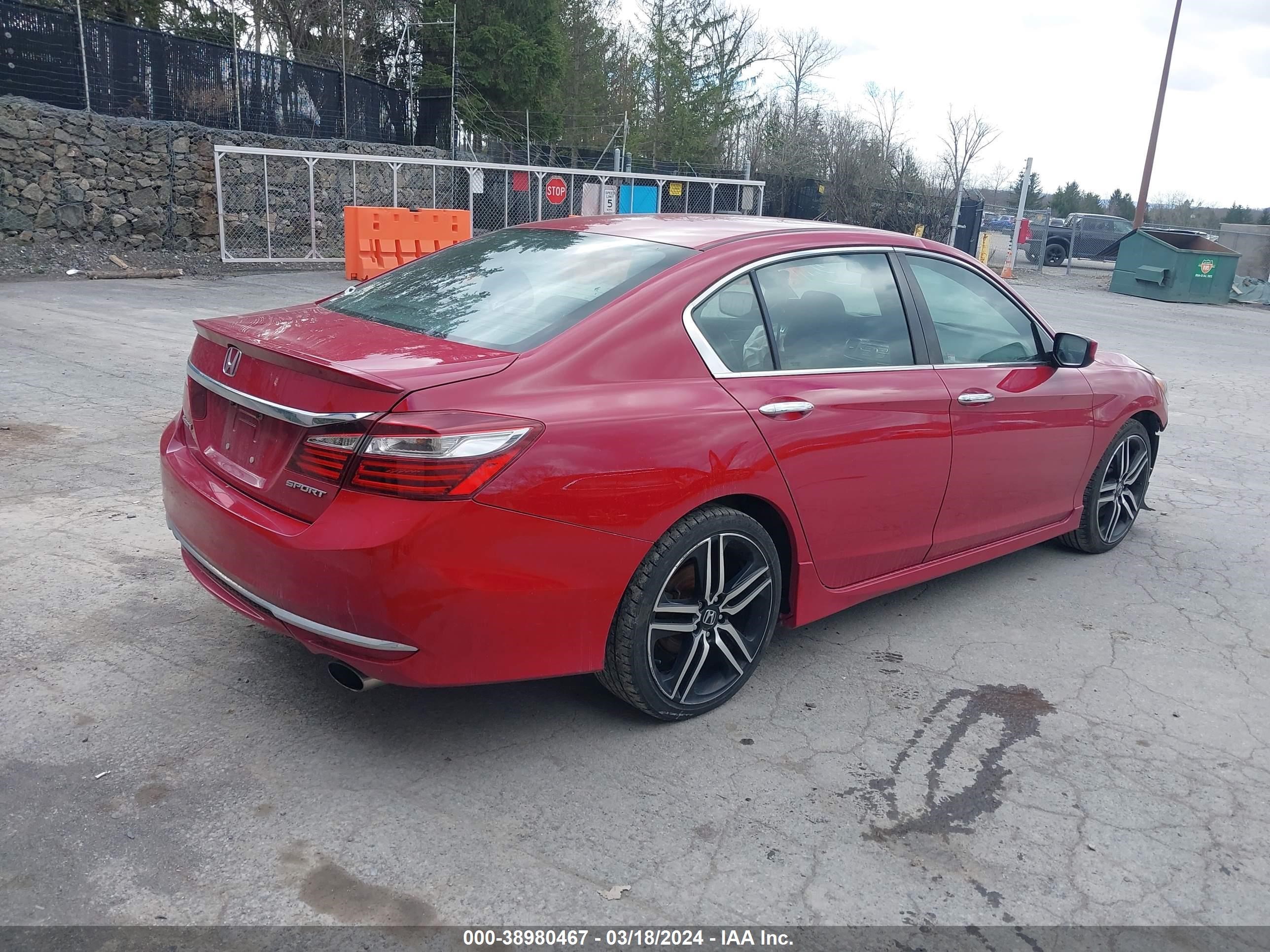 Photo 3 VIN: 1HGCR2F56GA150878 - HONDA ACCORD 