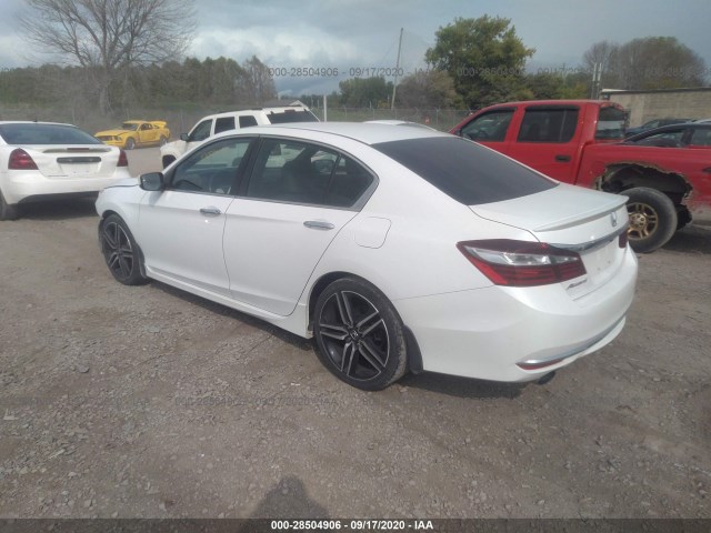 Photo 2 VIN: 1HGCR2F56GA154638 - HONDA ACCORD SEDAN 