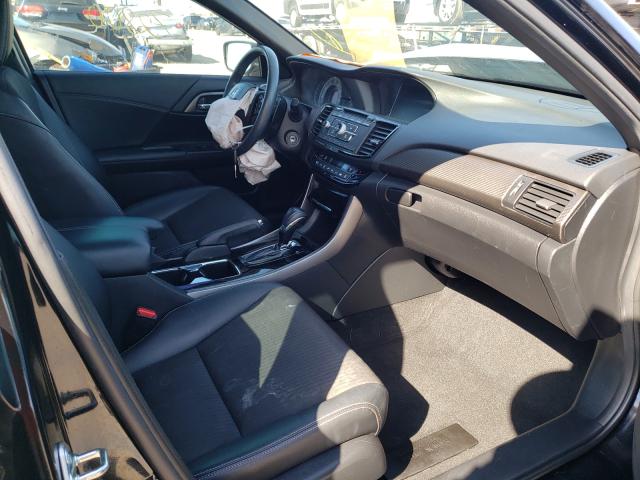 Photo 4 VIN: 1HGCR2F56GA165168 - HONDA ACCORD SPO 