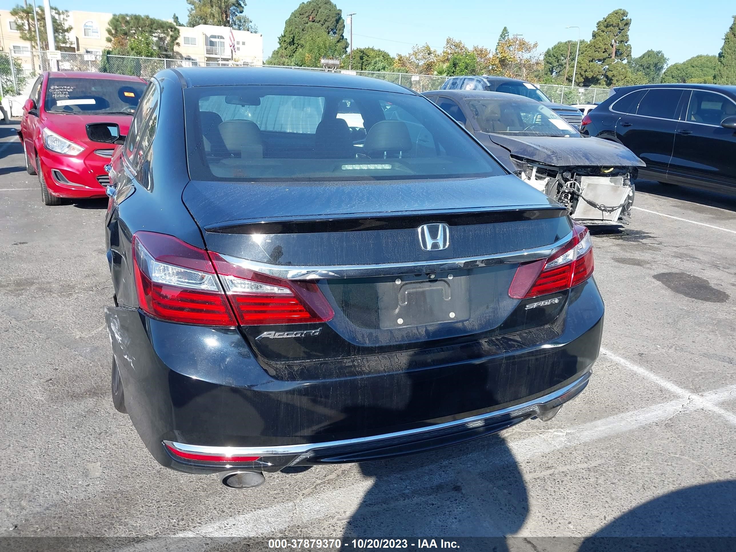 Photo 15 VIN: 1HGCR2F56HA009097 - HONDA ACCORD 