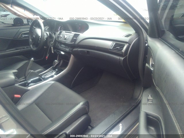 Photo 4 VIN: 1HGCR2F56HA026109 - HONDA ACCORD SEDAN 