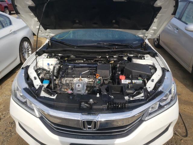 Photo 6 VIN: 1HGCR2F56HA041547 - HONDA ACCORD SPO 