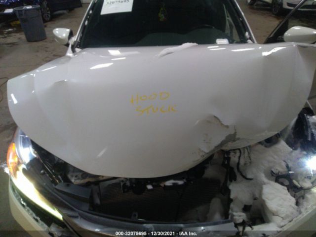 Photo 9 VIN: 1HGCR2F56HA042231 - HONDA ACCORD SEDAN 