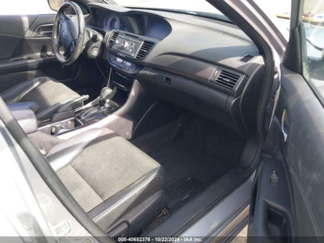 Photo 4 VIN: 1HGCR2F56HA046652 - HONDA ACCORD 