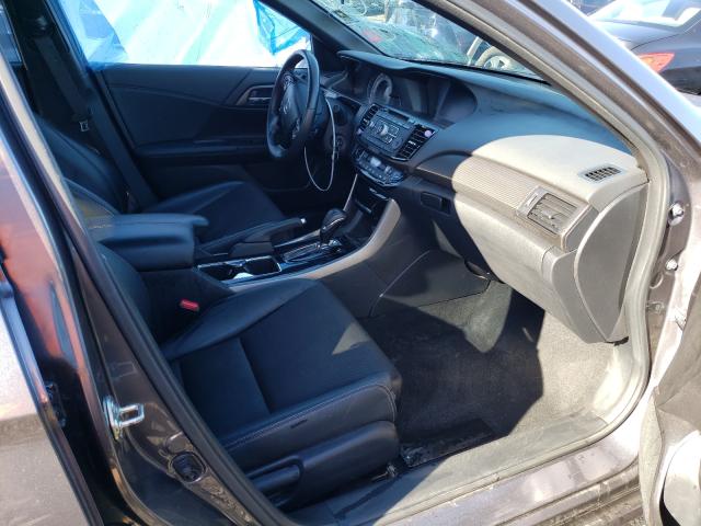 Photo 4 VIN: 1HGCR2F56HA073656 - HONDA ACCORD SPO 