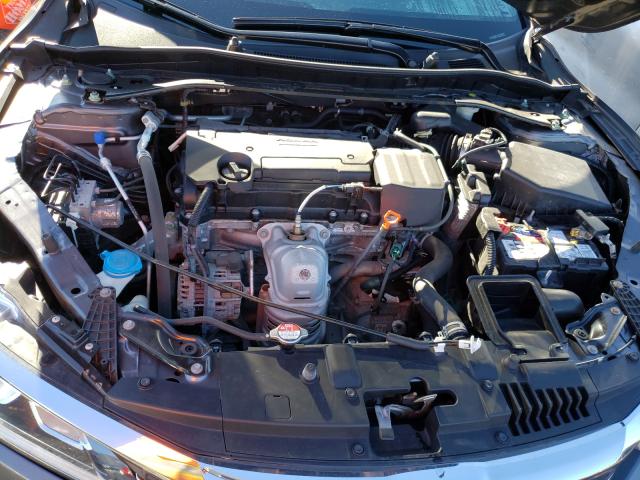 Photo 6 VIN: 1HGCR2F56HA073656 - HONDA ACCORD SPO 