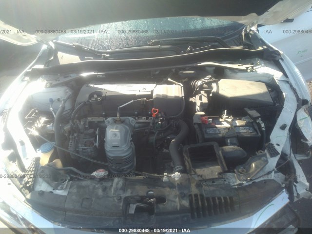 Photo 9 VIN: 1HGCR2F56HA097424 - HONDA ACCORD SEDAN 