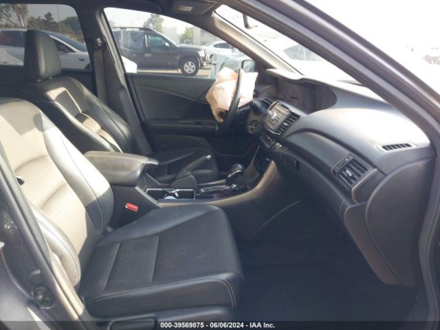 Photo 4 VIN: 1HGCR2F56HA121835 - HONDA ACCORD 