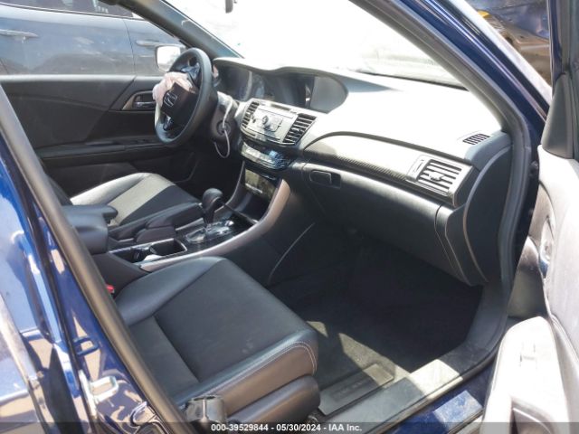 Photo 4 VIN: 1HGCR2F56HA137307 - HONDA ACCORD 