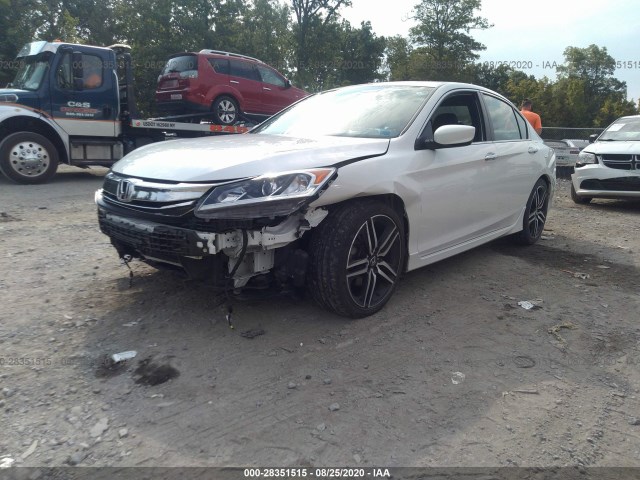 Photo 1 VIN: 1HGCR2F56HA208960 - HONDA ACCORD SEDAN 