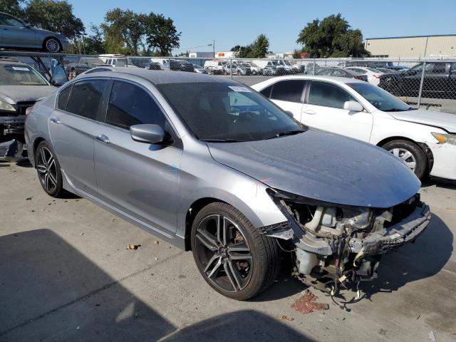 Photo 3 VIN: 1HGCR2F56HA210045 - HONDA ACCORD SPO 