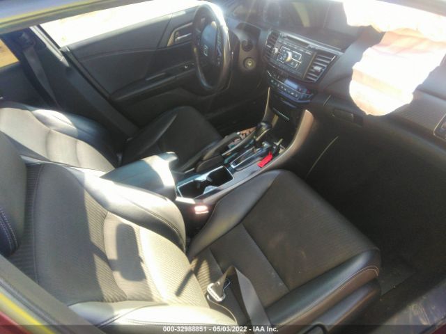 Photo 4 VIN: 1HGCR2F56HA230389 - HONDA ACCORD SEDAN 