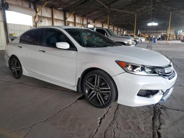 Photo 3 VIN: 1HGCR2F56HA261559 - HONDA ACCORD SPO 