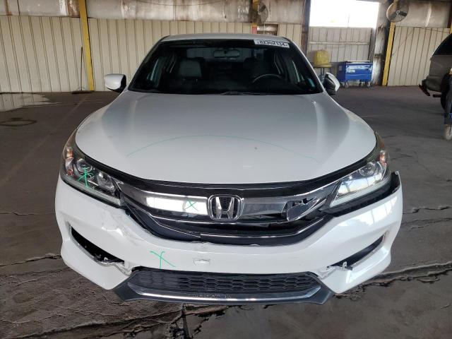 Photo 4 VIN: 1HGCR2F56HA261559 - HONDA ACCORD SPO 