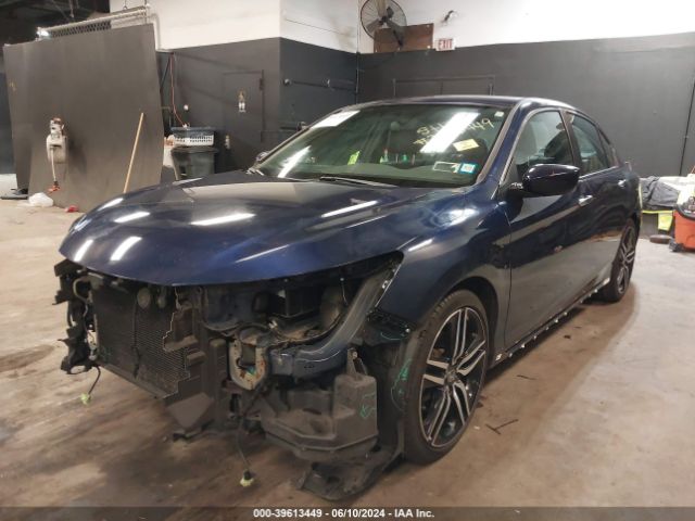 Photo 1 VIN: 1HGCR2F56HA268270 - HONDA ACCORD 