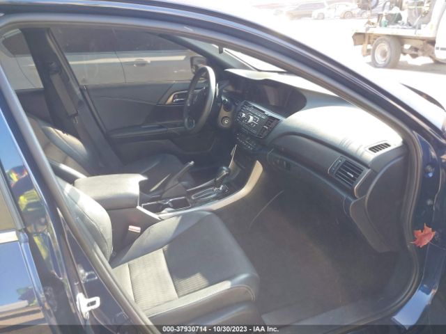 Photo 4 VIN: 1HGCR2F56HA279818 - HONDA ACCORD SEDAN 