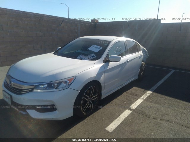 Photo 1 VIN: 1HGCR2F56HA308430 - HONDA ACCORD SEDAN 