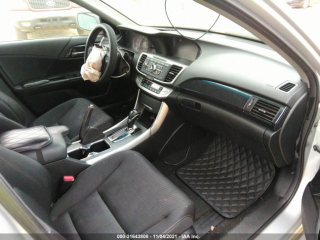 Photo 4 VIN: 1HGCR2F57DA006865 - HONDA ACCORD SDN 