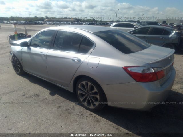 Photo 2 VIN: 1HGCR2F57DA016554 - HONDA ACCORD SDN 