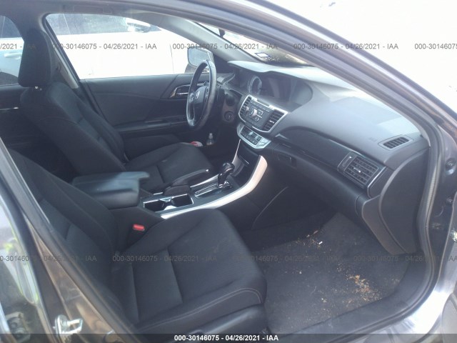 Photo 4 VIN: 1HGCR2F57DA165109 - HONDA ACCORD SDN 