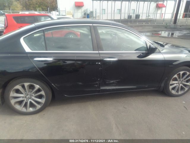 Photo 5 VIN: 1HGCR2F57DA237474 - HONDA ACCORD SDN 