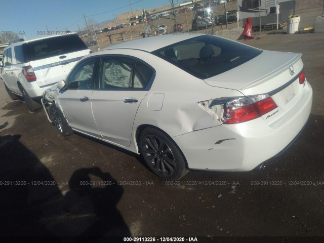 Photo 2 VIN: 1HGCR2F57DA274461 - HONDA ACCORD SDN 