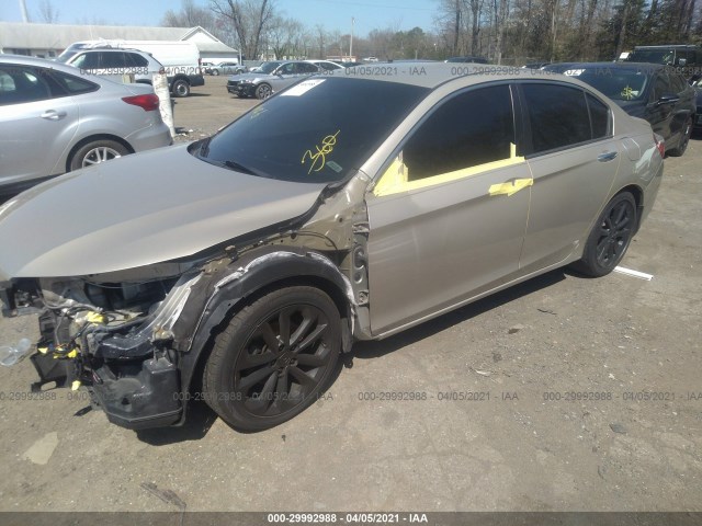 Photo 1 VIN: 1HGCR2F57EA094463 - HONDA ACCORD SDN 