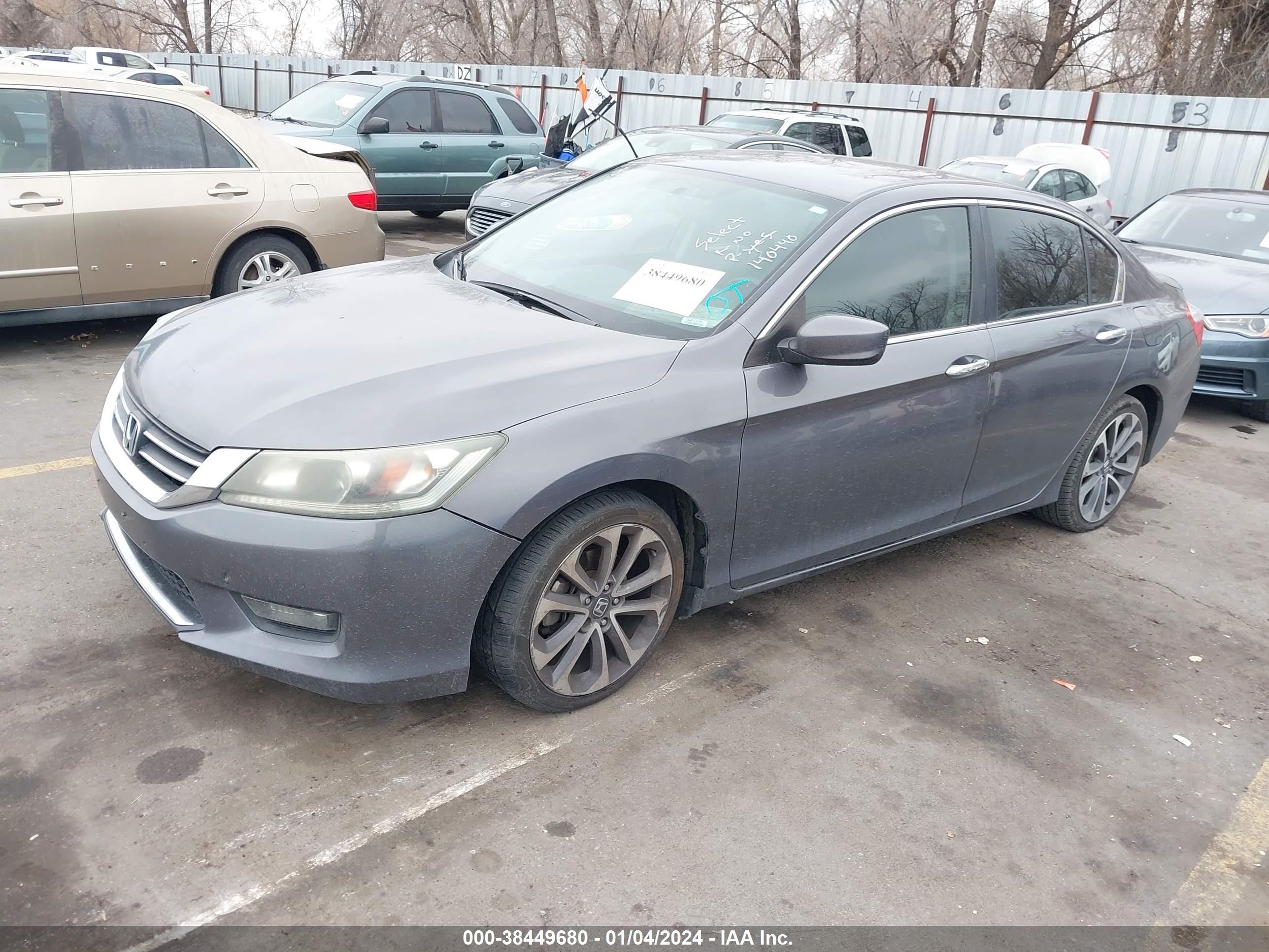 Photo 1 VIN: 1HGCR2F57EA140440 - HONDA ACCORD 