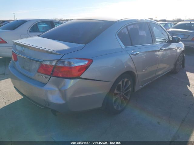 Photo 3 VIN: 1HGCR2F57EA180789 - HONDA ACCORD 