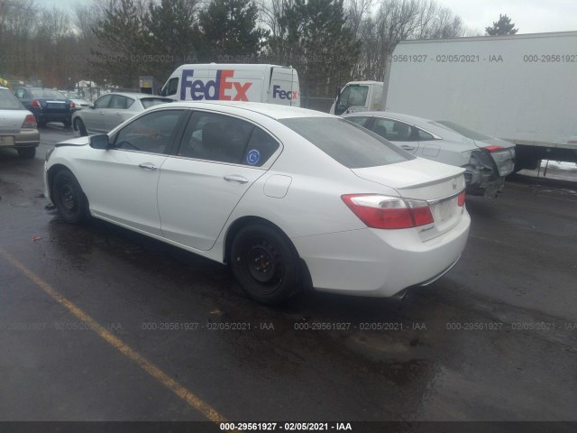 Photo 2 VIN: 1HGCR2F57EA202225 - HONDA ACCORD SEDAN 