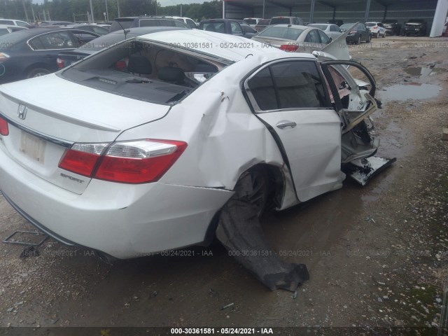 Photo 3 VIN: 1HGCR2F57EA211653 - HONDA ACCORD SEDAN 