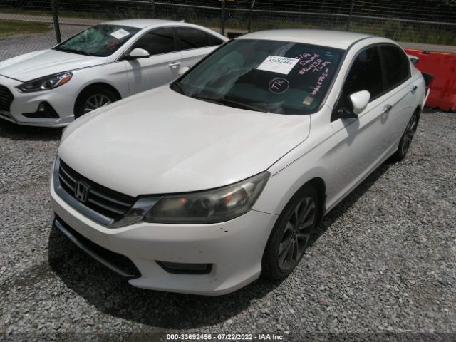 Photo 1 VIN: 1HGCR2F57EA284179 - HONDA ACCORD SEDAN 