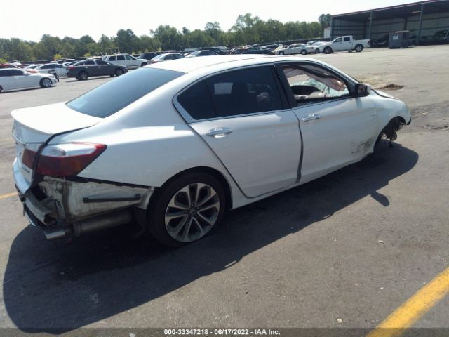 Photo 3 VIN: 1HGCR2F57FA008084 - HONDA ACCORD SEDAN 