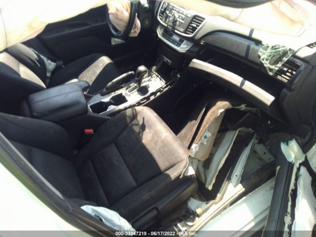 Photo 4 VIN: 1HGCR2F57FA008084 - HONDA ACCORD SEDAN 