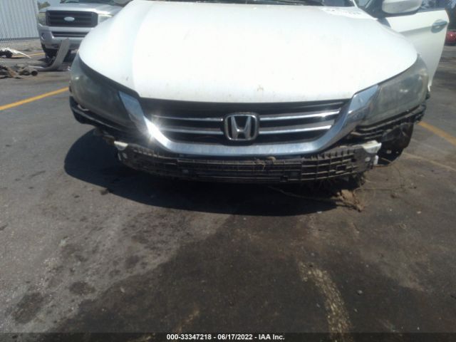 Photo 5 VIN: 1HGCR2F57FA008084 - HONDA ACCORD SEDAN 