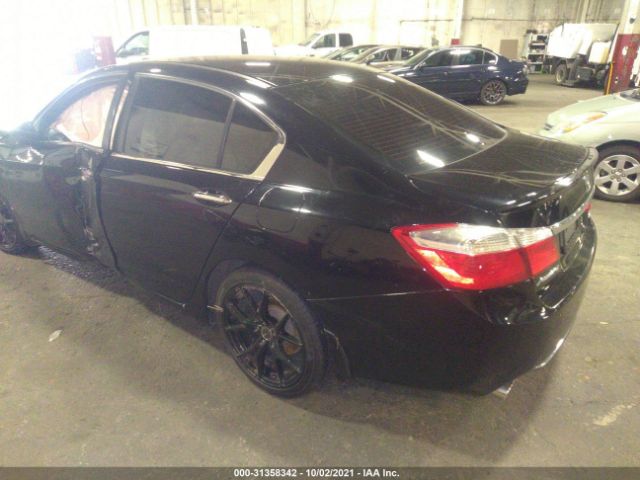 Photo 2 VIN: 1HGCR2F57FA015102 - HONDA ACCORD SEDAN 