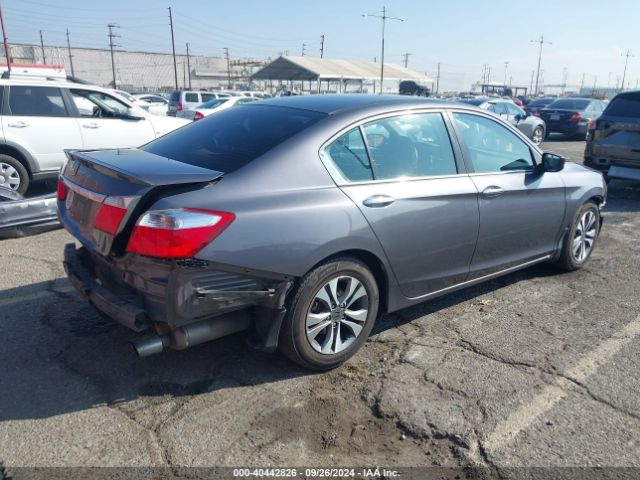 Photo 3 VIN: 1HGCR2F57FA072318 - HONDA ACCORD 