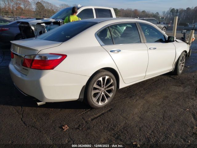 Photo 3 VIN: 1HGCR2F57FA130654 - HONDA ACCORD 