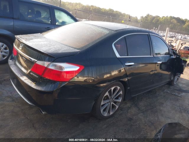 Photo 3 VIN: 1HGCR2F57FA166022 - HONDA ACCORD 