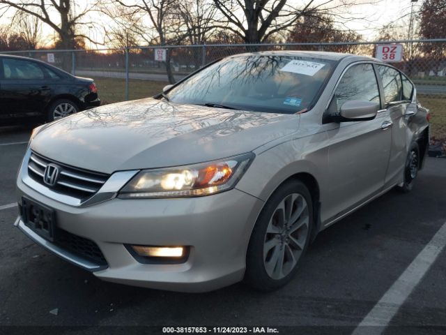 Photo 1 VIN: 1HGCR2F57FA218815 - HONDA ACCORD 