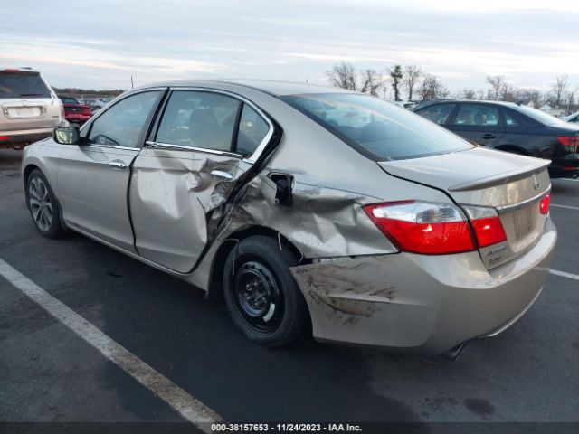 Photo 5 VIN: 1HGCR2F57FA218815 - HONDA ACCORD 