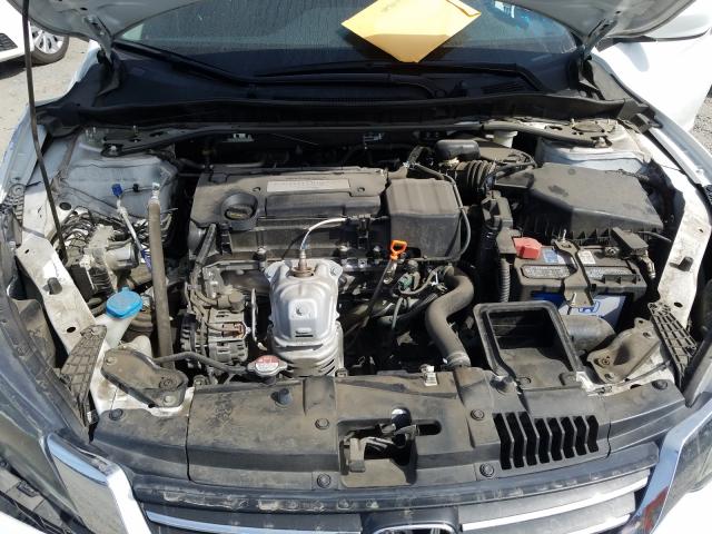 Photo 6 VIN: 1HGCR2F57FA218863 - HONDA ACCORD SPO 