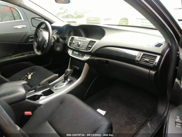 Photo 4 VIN: 1HGCR2F57FA223495 - HONDA ACCORD SEDAN 