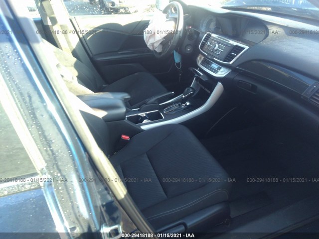 Photo 4 VIN: 1HGCR2F57FA252317 - HONDA ACCORD SEDAN 