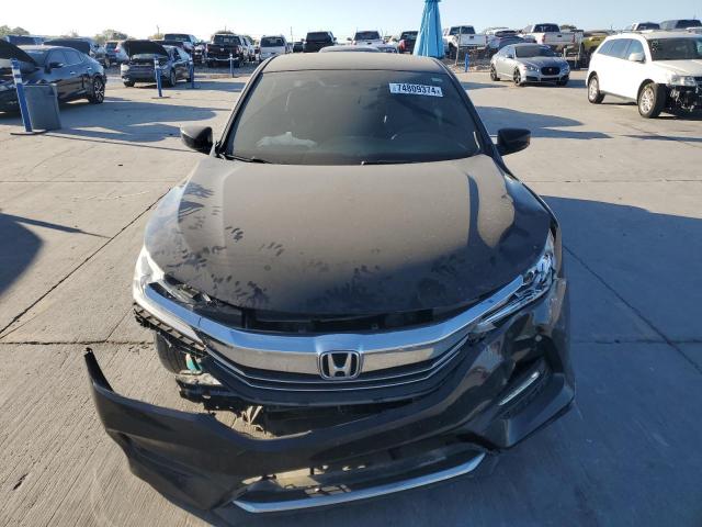 Photo 4 VIN: 1HGCR2F57GA015084 - HONDA ACCORD SPO 