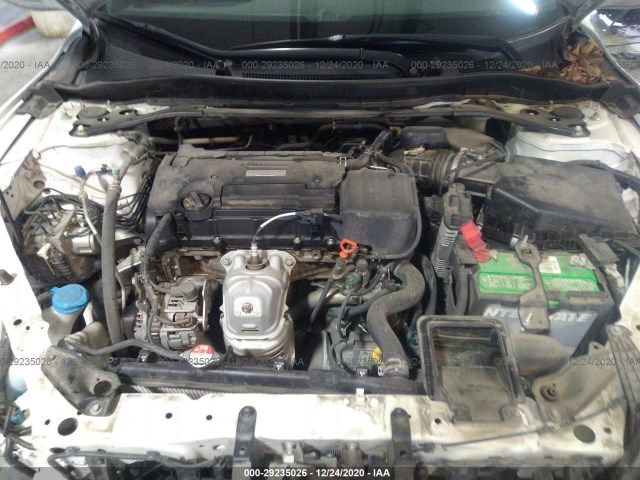 Photo 9 VIN: 1HGCR2F57GA040101 - HONDA ACCORD SEDAN 